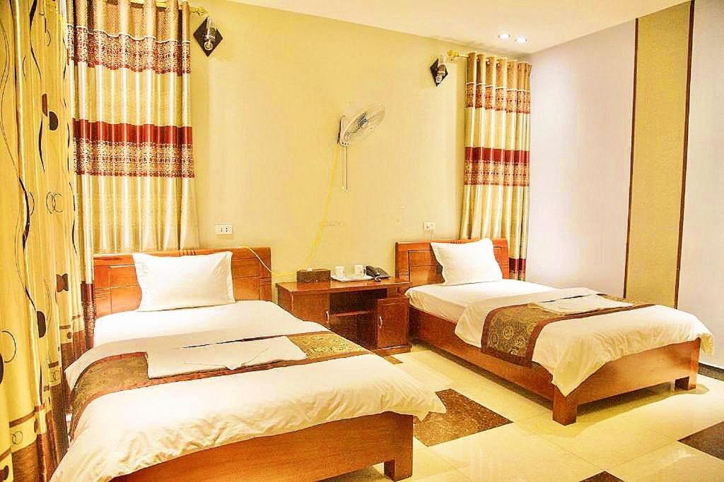 Khách Sạn Hoàng Gia 2 Lào Cai Extérieur photo