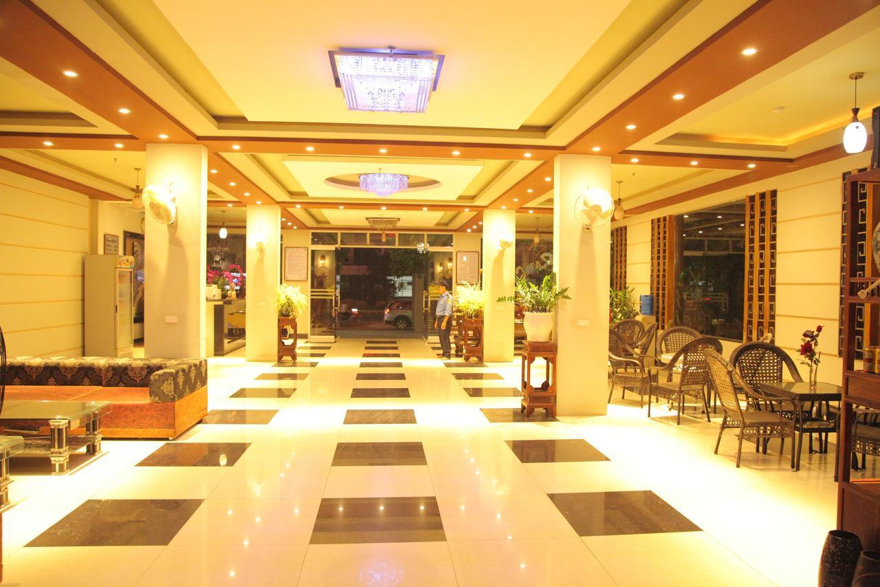Khách Sạn Hoàng Gia 2 Lào Cai Extérieur photo